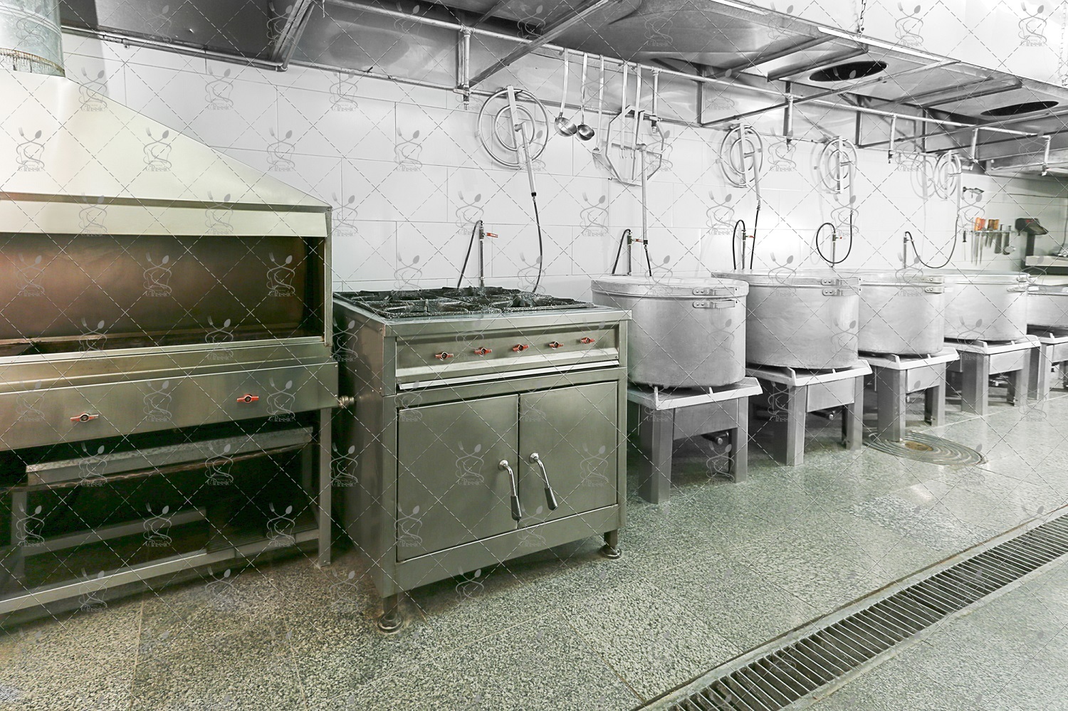 آشپزخانه کترینگ کلاسیک